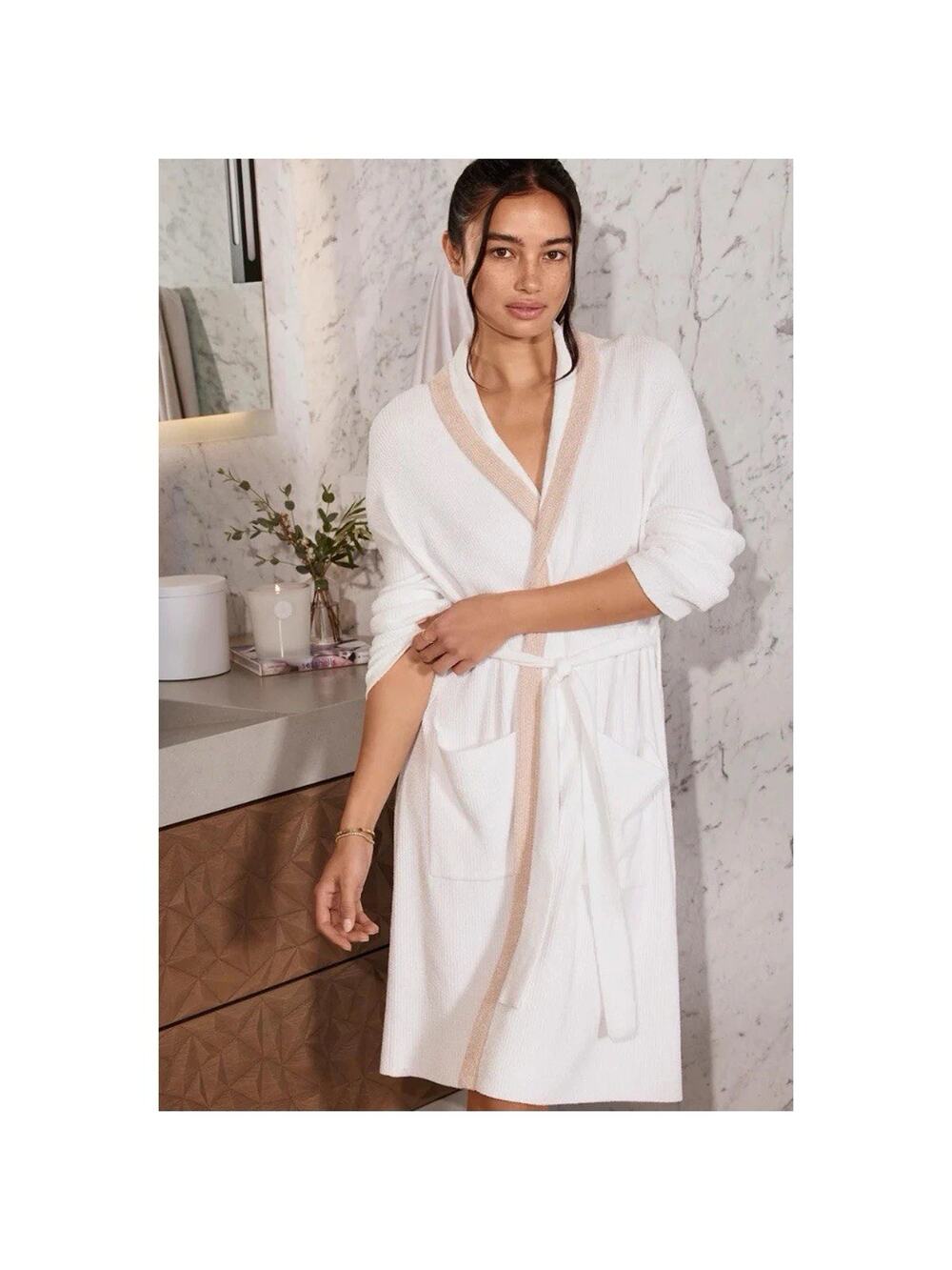 Barefoot Dreams Cozychic Ultra Tipped Ribbed Short Robe Size S/M Seasalt/Shell - Picture 1 of 14